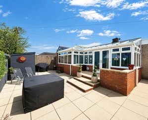 Photo 26- click for photo gallery